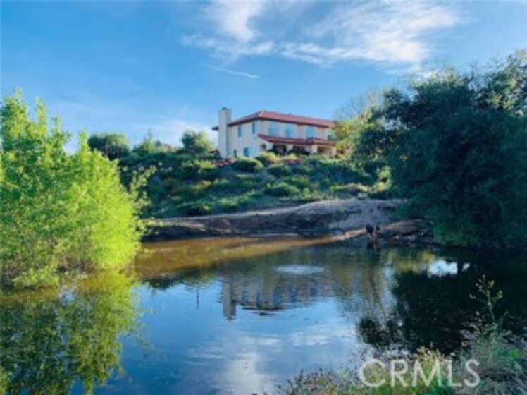 38975 Via De Oro Photo